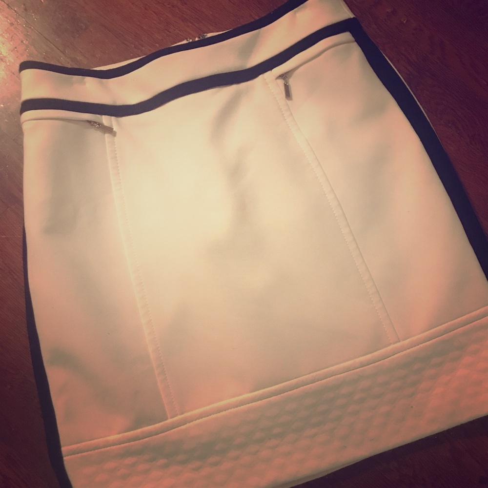 White House Black Market pencil skirt
